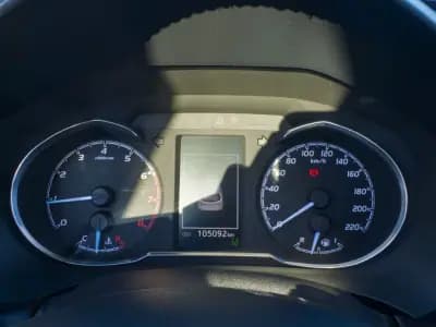 Vendo Toyota Yaris 2018 - 11990 EUR, 105000 km - AUTO.MOTO.pt