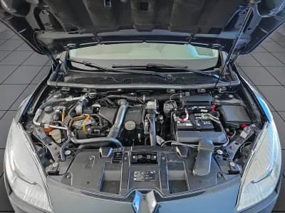 Vendo Renault Mégane Sport Tourer 2009 - 10450 EUR, 160000 km - AUTO.MOTO.pt