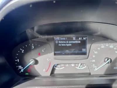 Vendo Ford Fiesta 2019 - 9990 EUR, 168000 km - AUTO.MOTO.pt