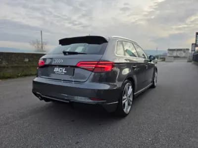 Sell Audi A3 Sportback 2017 - 18990 EUR, 164000 km - AUTO.MOTO.pt