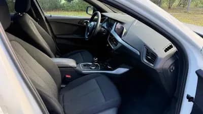 Sell BMW 118 2019 - 22900 EUR, 142000 km - AUTO.MOTO.pt