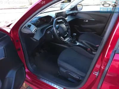 Vendo Peugeot 208 2021 - 14500 EUR, 40000 km - AUTO.MOTO.pt