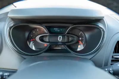 Vendo Renault Captur 2019 - 12500 EUR, 181000 km - AUTO.MOTO.pt