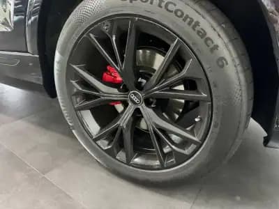 Vendo Audi Q8 2019 - 60000 EUR, 180000 km - AUTO.MOTO.pt