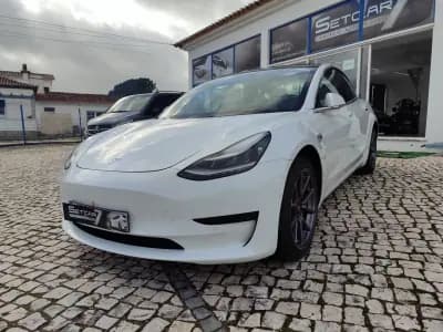 Sell Tesla Model 3 2019 - 18900 EUR, 125000 km - AUTO.MOTO.pt