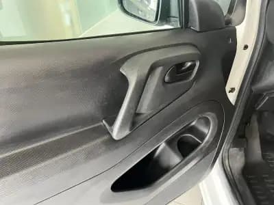 Sell Peugeot Partner 2018 - 12600 EUR, 54832 km - AUTO.MOTO.pt