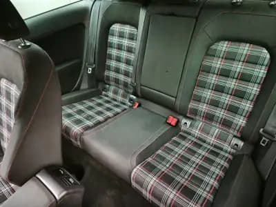 Sell Volkswagen Golf 2014 - 19900 EUR, 160000 km - AUTO.MOTO.pt