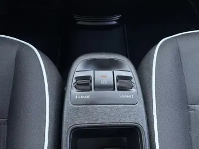 Vendo Fiat 500e 2022 - 13600 EUR, 53336 km - AUTO.MOTO.pt