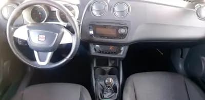 Vendo SEAT Ibiza 2009 - 10990 EUR, 153565 km - AUTO.MOTO.pt