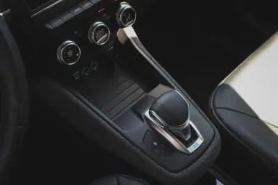 Vendo Renault Zoe 2022 - 19880 EUR, 5620 km - AUTO.MOTO.pt