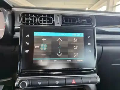 Vendo Citroën C3 2018 - 12750 EUR, 92000 km - AUTO.MOTO.pt