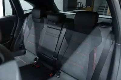 Vendo Mercedes-Benz EQA 2022 - 38950 EUR, 48000 km - AUTO.MOTO.pt