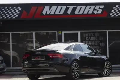 Vendo Audi A5 2012 - 18900 EUR, 209124 km - AUTO.MOTO.pt