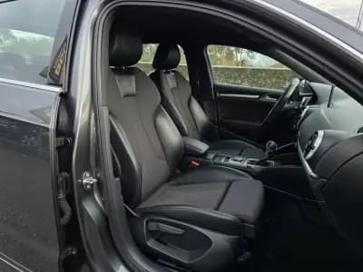 Sell Audi A3 Sportback 2017 - 18990 EUR, 164000 km - AUTO.MOTO.pt