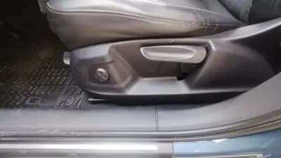 Vendo Audi Q3 2016 - 19950 EUR, 217721 km - AUTO.MOTO.pt