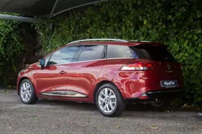 Vendo Renault Clio 2019 - 13900 EUR, 138500 km - AUTO.MOTO.pt