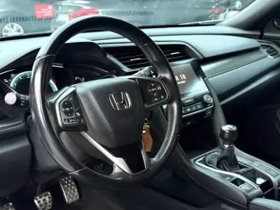 Vendo Honda Civic 2017 - 17950 EUR, 90000 km - AUTO.MOTO.pt