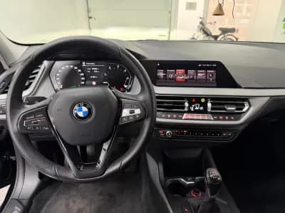 Vendo BMW 116 2020 - 19990 EUR, 120000 km - AUTO.MOTO.pt