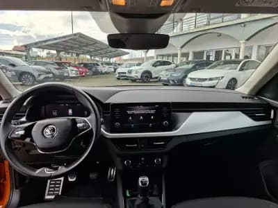 Sell Skoda Kamiq 2023 - 18750 EUR, 33500 km - AUTO.MOTO.pt