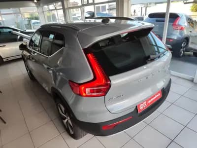 Vendo Volvo XC 40 2023 - 37650 EUR, 24400 km - AUTO.MOTO.pt