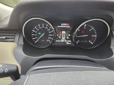 Sell Land Rover Range Rover Evoque 2012 - 15900 EUR, 290000 km - AUTO.MOTO.pt