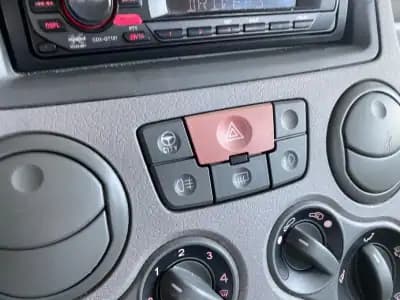 Sell Fiat Panda 2004 - 3250 EUR, 197772 km - AUTO.MOTO.pt