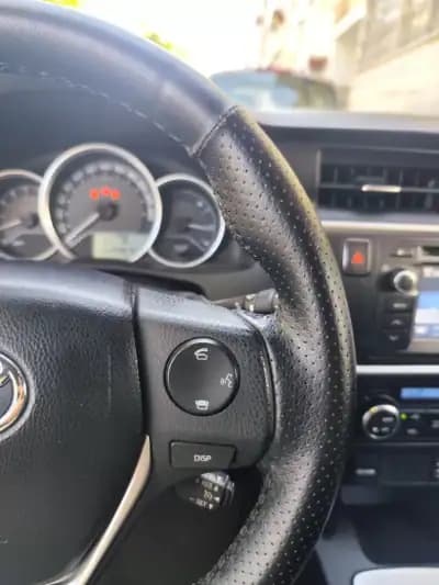 Vendo Toyota Auris Touring Sports 2015 - 12980 EUR, 229000 km - AUTO.MOTO.pt