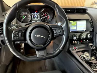 Vendo Jaguar F-Type 2018 - 46000 EUR, 64200 km - AUTO.MOTO.pt