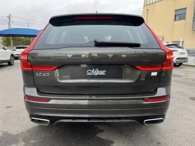 Vendo Volvo XC 60 2020 - 32750 EUR, 141000 km - AUTO.MOTO.pt