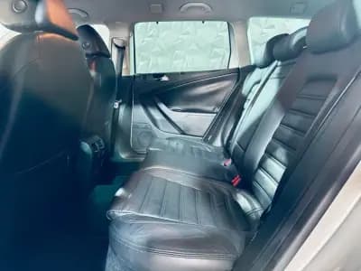 Sell Volkswagen Passat Variant 2007 - 9850 EUR, 213396 km - AUTO.MOTO.pt