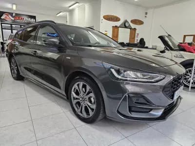 Vendo Ford Focus SW 2023 - 25800 EUR, 12412 km - AUTO.MOTO.pt