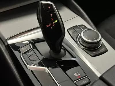 Vendo BMW 520 2018 - 24990 EUR, 153000 km - AUTO.MOTO.pt