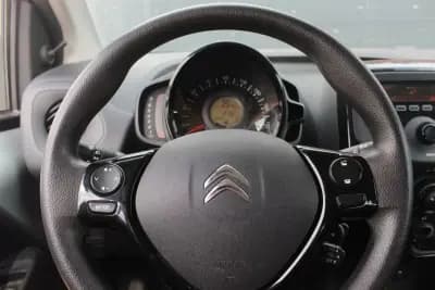 Vendo Citroën C1 2018 - 8450 EUR, 68000 km - AUTO.MOTO.pt