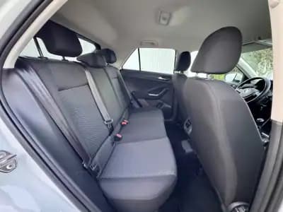 Vendo Volkswagen T-Roc 2020 - 23500 EUR, 88000 km - AUTO.MOTO.pt