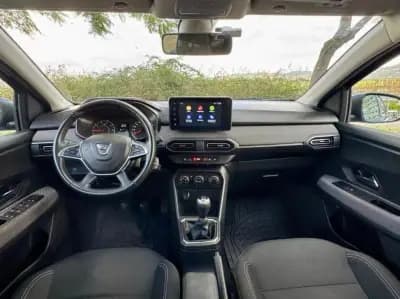 Vendo Dacia Sandero 2024 - 12480 EUR, 92000 km - AUTO.MOTO.pt