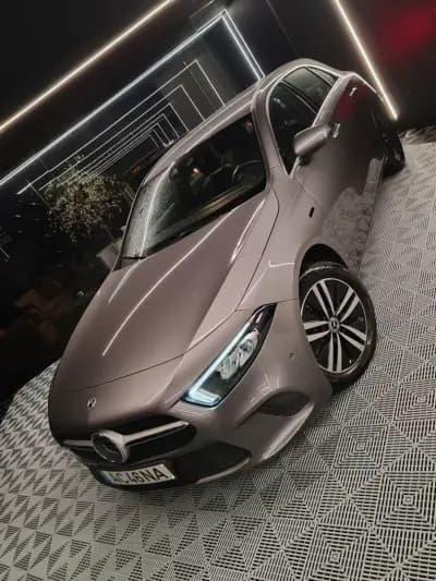 Vendo Mercedes-Benz A 250e 2020 - 24400 EUR, 101000 km - AUTO.MOTO.pt