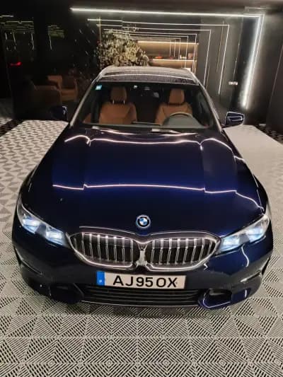 Vendo BMW 320 2021 - 28750 EUR, 112168 km - AUTO.MOTO.pt