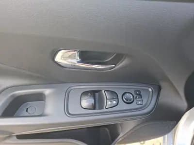 Vendo Nissan Micra 2020 - 13750 EUR, 74500 km - AUTO.MOTO.pt