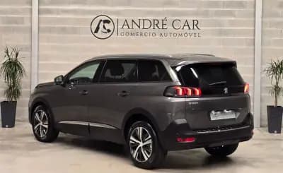 Sell Peugeot 5008 2021 - 22450 EUR, 42414 km - AUTO.MOTO.pt