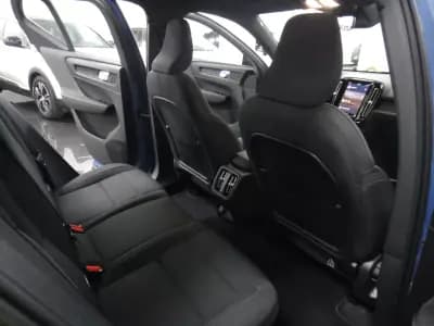 Vendo Volvo XC 40 2022 - 26990 EUR, 111000 km - AUTO.MOTO.pt