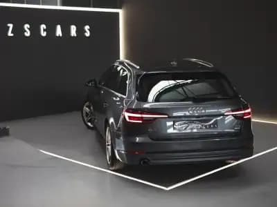 Sell Audi A4 Avant 2018 - 25990 EUR, 107000 km - AUTO.MOTO.pt