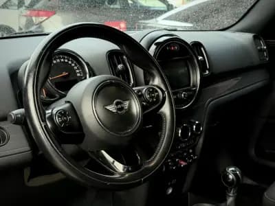 Vendo MINI Countryman 2018 - 18250 EUR, 159000 km - AUTO.MOTO.pt