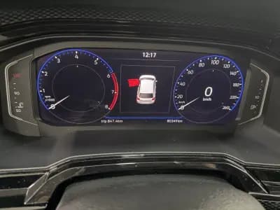 Vendo Volkswagen Polo 2022 - 16500 EUR, 80000 km - AUTO.MOTO.pt