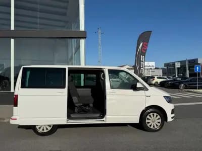 Sell Volkswagen Caravelle 2020 - 33750 EUR, 40492 km - AUTO.MOTO.pt