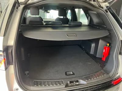 Vendo Land Rover Discovery Sport 2021 - 36600 EUR, 57413 km - AUTO.MOTO.pt