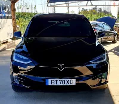 Vendo Tesla Model X 2019 - 59990 EUR, 179000 km - AUTO.MOTO.pt
