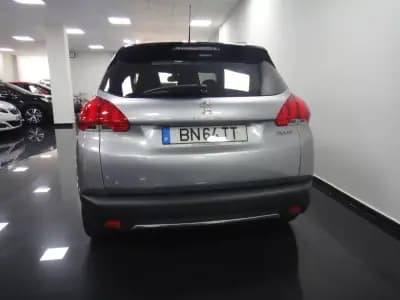 Sell Peugeot 2008 2015 - 8990 EUR, 88000 km - AUTO.MOTO.pt