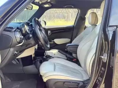 Sell MINI 2015 - 18900 EUR, 132000 km - AUTO.MOTO.pt