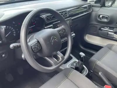 Vendo Citroën C3 2022 - 13900 EUR, 79028 km - AUTO.MOTO.pt