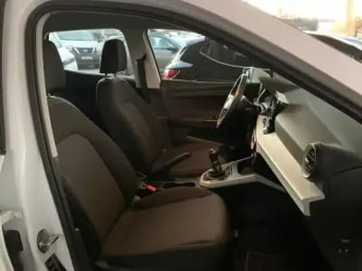 Sell SEAT Arona 2022 - 16950 EUR, 38563 km - AUTO.MOTO.pt